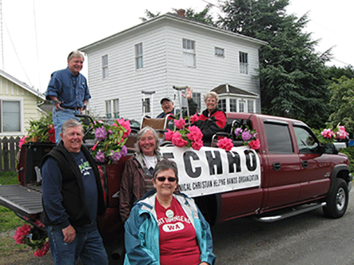 ECHHO truck with staff and volunteers